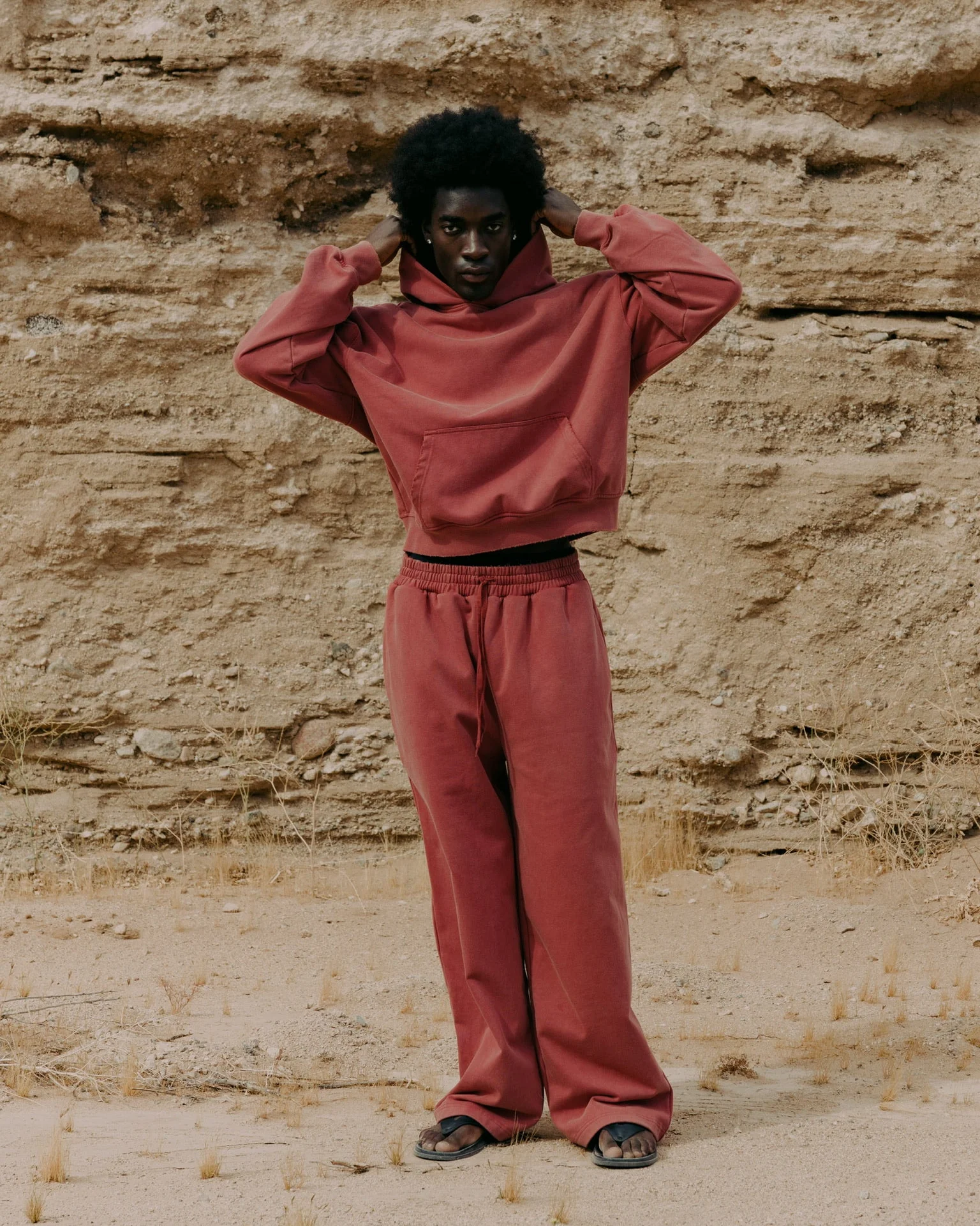 "MANNA" PULLOVER HOODIE - Image 7